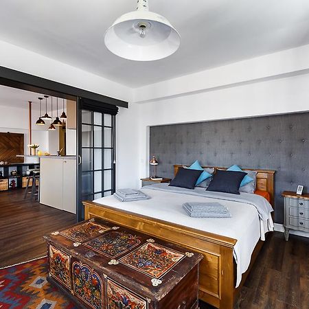 בוקרשט Bohemian Old Town Boutique Apartment מראה חיצוני תמונה